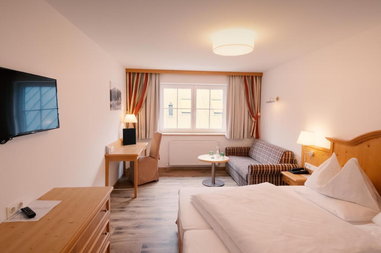 Landhotel Schuetzenhof Fuschl am See Bagian luar foto